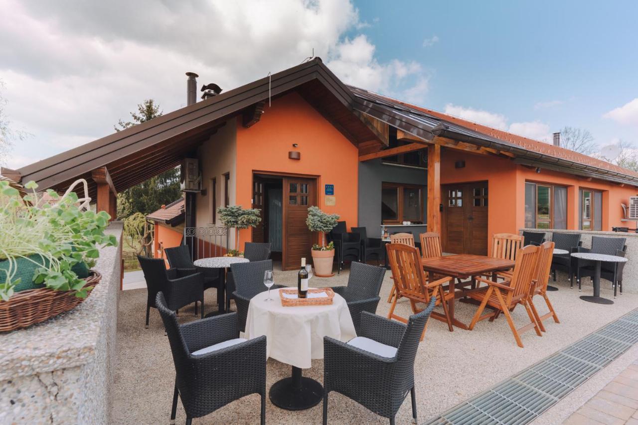 Apartment Carolija Slakovec エクステリア 写真